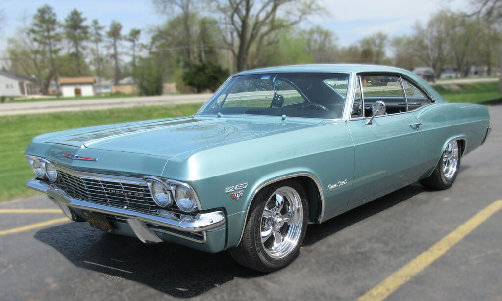 Paul’s 1966 Impala – Restomod